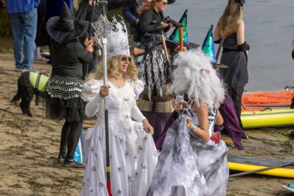 Morro Bay paddle event brings witches to the water