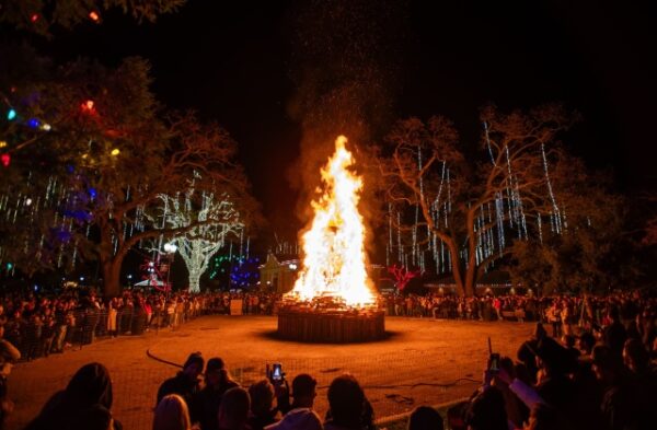Ring in the New Year with concert, bonfire in Paso Robles