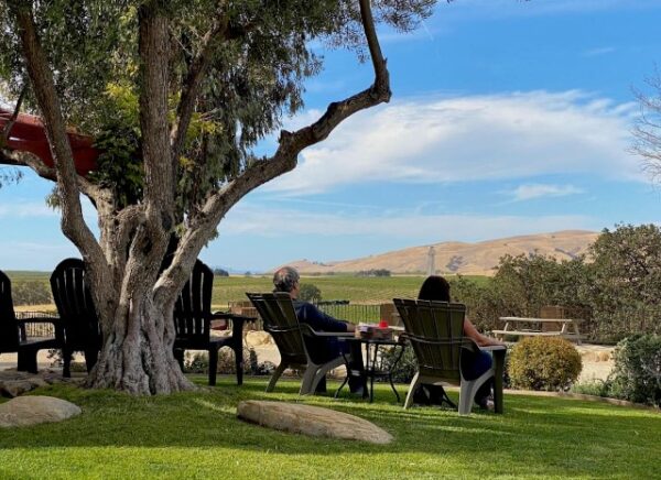 four sisters ranch photo from website