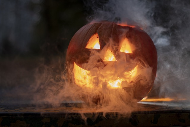 Templeton businesses host trick-or-treat event on Main Street