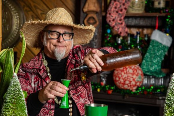 Holiday pop-up bars bring festive cocktails to Paso Robles