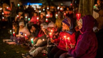 Downtown Paso Robles lighting ceremony returns for 38th year