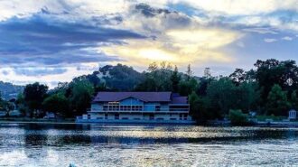 Father-daughter dance returns to Pavilion on the Lake