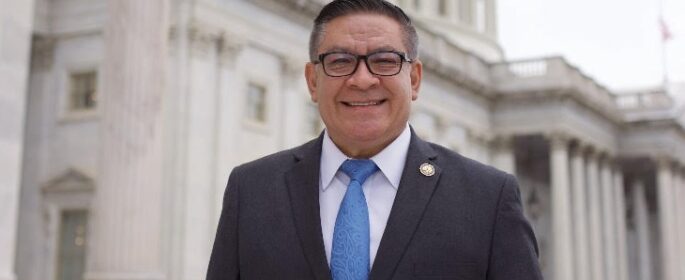 Salud Carbajal sworn in