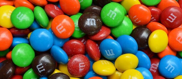 Governor orders action on ultra-processed foods, dyes