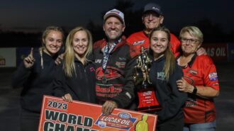 Doug Gordon returns to drive in 2026 season