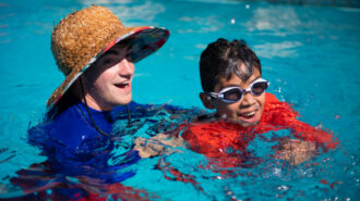 City extends Centennial Pool swim lessons into fall