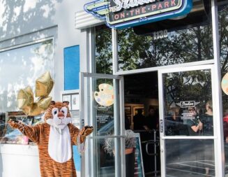 Silent auction fundraiser supports Georgia Brown school programs