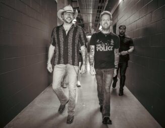 Jason Aldean to headline SabesWings gala in Paso Robles